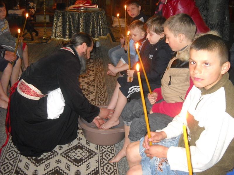 spălarea picioarelor spălarea picioarelor